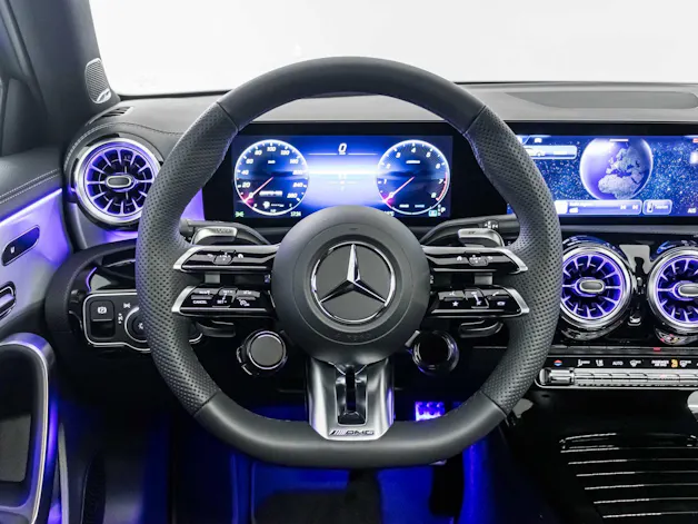 Mercedes-Benz A 35 AMG 4MATIC