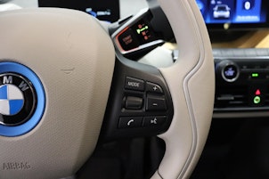 Fahrzeugbild BMW i3 94 Ah mit REx