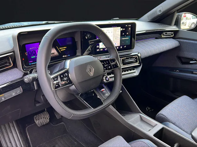 Renault R4 E-Tech Comfort Range techno