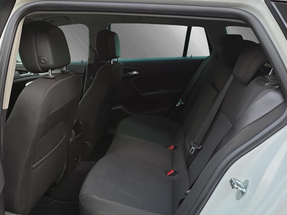 Vehicle image 9 Vehicle image 9