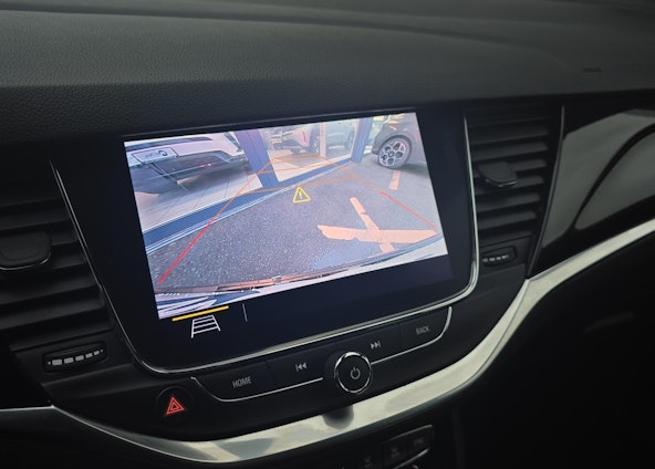 Vehicle image 13 Vehicle image 13