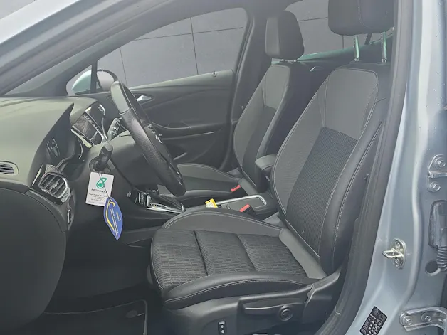 Opel Astra 1.4 T Elegance S/S