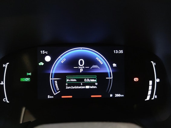 Vehicle image 13 Vehicle image 13