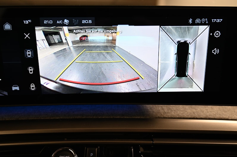 Vehicle image PEUGEOT 5008