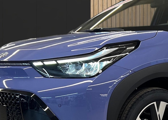 Vehicle image 8 Vehicle image 8