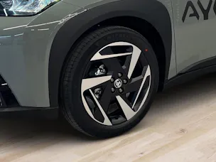 Toyota Aygo X 1.5 VVT-i HSD Style