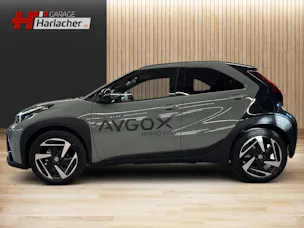Toyota Aygo X 1.5 VVT-i HSD Style