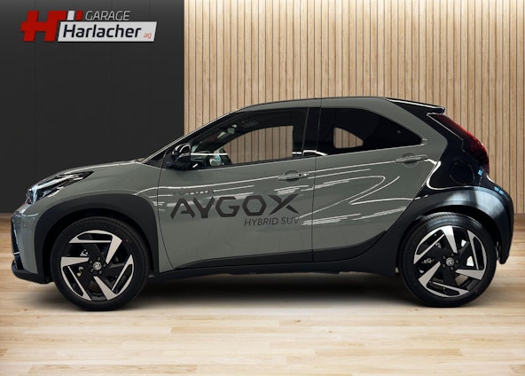 Vehicle image 7 Vehicle image 7