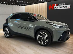 Toyota Aygo X 1.5 VVT-i HSD Style