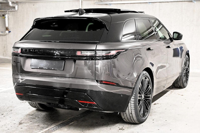 Vehicle image LAND ROVER RANGE ROVER VELAR