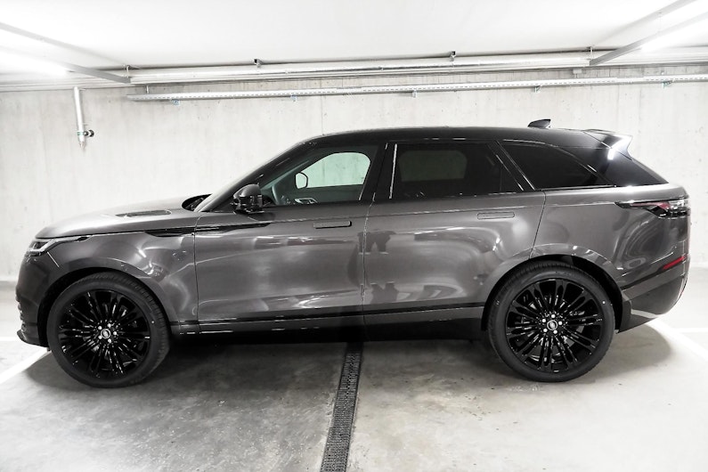 Vehicle image LAND ROVER RANGE ROVER VELAR