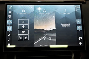 Vehicle image LAND ROVER Range Rover Velar 3.0 I6 Dynamic SE