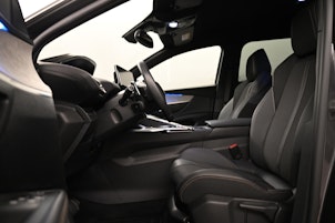 Vehicle image PEUGEOT 5008 1.2 Hybrid Allure Pack