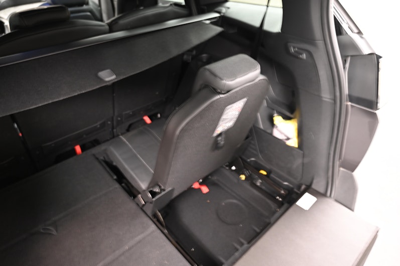 Vehicle image PEUGEOT 5008