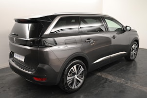 Vehicle image PEUGEOT 5008 1.2 Hybrid Allure Pack