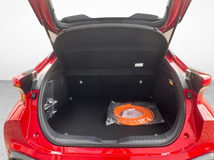 image du véhicule TOYOTA C-HR