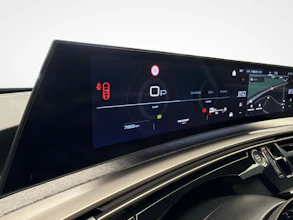 https://vehicle.imgix.net/4101414/1b7e136f-b64a-4a44-93d0-08e196d44e5b.jpg