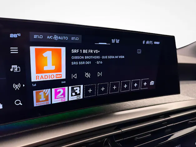 Peugeot 3008 1.2 Hybrid Allure