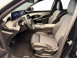 https://vehicle.imgix.net/4101414/5ab51cf8-077a-4088-b31d-e3ce294499e0.jpg