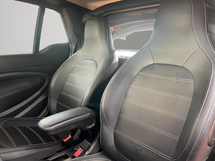 Vehicle image SMART FORTWO