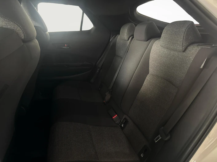 image du véhicule TOYOTA C-HR