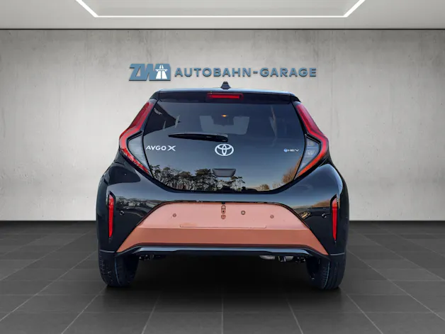 Toyota Aygo X 1.5 VVT-i HSD Style
