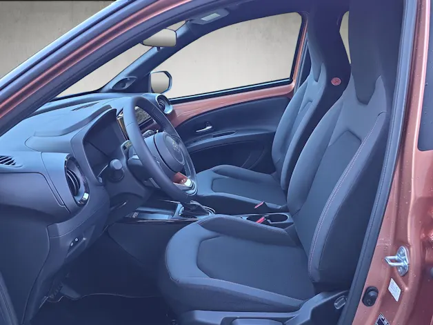 Toyota Aygo X 1.5 VVT-i HSD Style