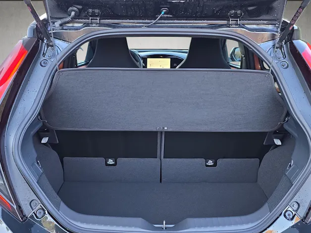Toyota Aygo X 1.5 VVT-i HSD Style