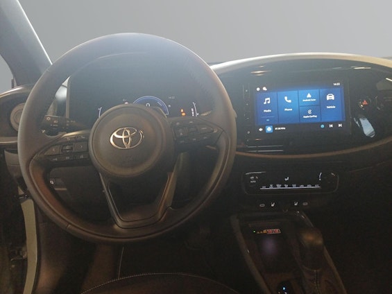 Vehicle image 6 Vehicle image 6