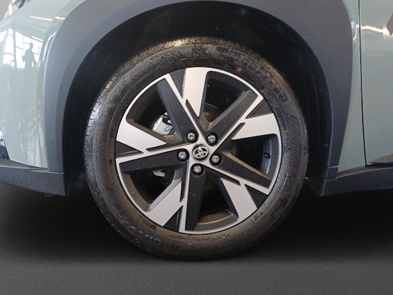 Vehicle image 4 Vehicle image 4