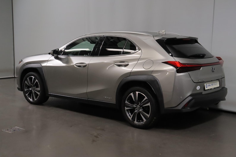 Vehicle image LEXUS UX