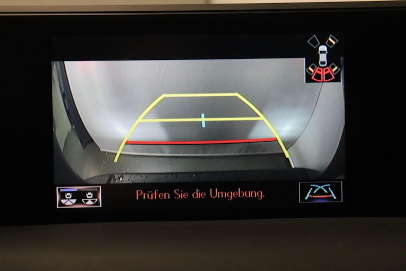 Vehicle image LEXUS UX