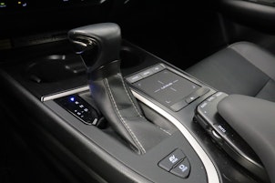 Vehicle image LEXUS UX 250h Comfort