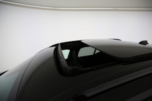 Vehicle image VOLVO XC40 1.5 T5 PiH R-Design