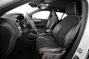 Vehicle image VOLVO XC40 1.5 T5 PiH R-Design