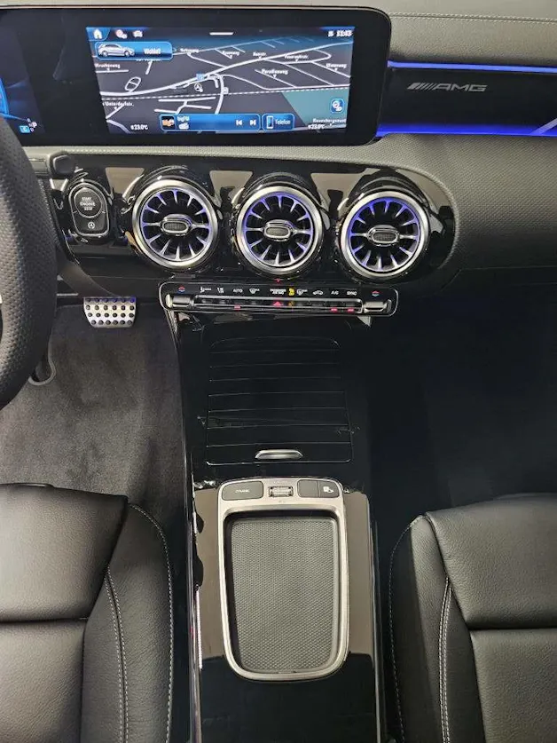 Mercedes-Benz A 35 AMG 4Matic