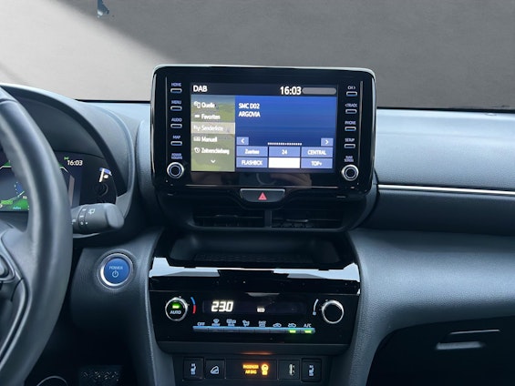 Vehicle image 5 Vehicle image 5