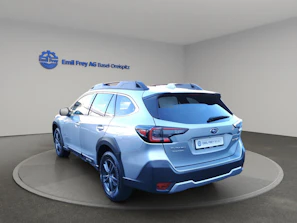 SUBARU OUTBACK 8