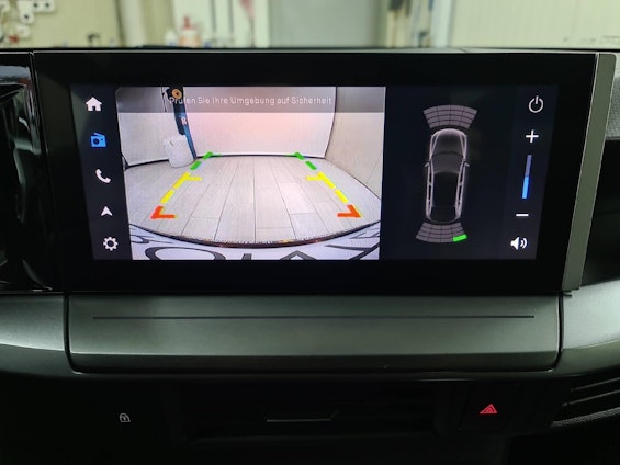 Vehicle image 11 Vehicle image 11