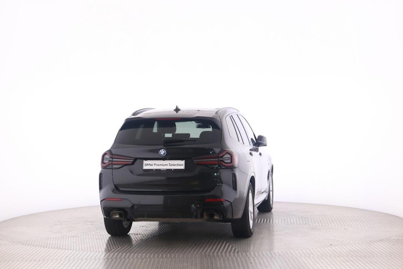 Vehicle image BMW X3