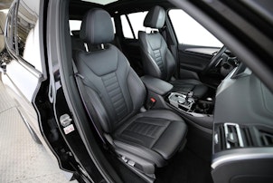 Vehicle image BMW X3 30e xDrive SAG