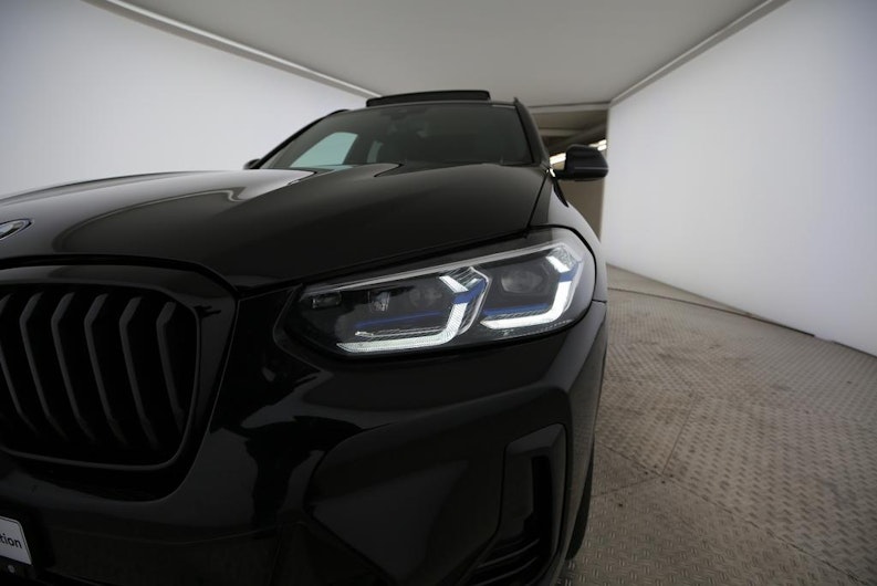 Vehicle image BMW X3
