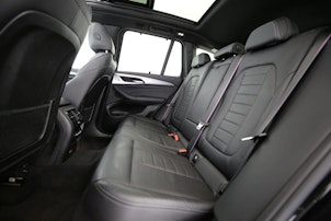 Vehicle image BMW X3 30e xDrive SAG