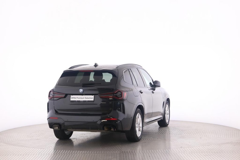 Vehicle image BMW X3