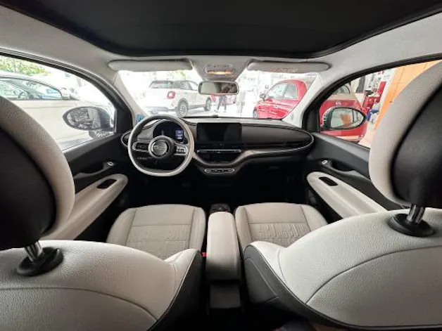Fiat 500 el 87 kW La Prima