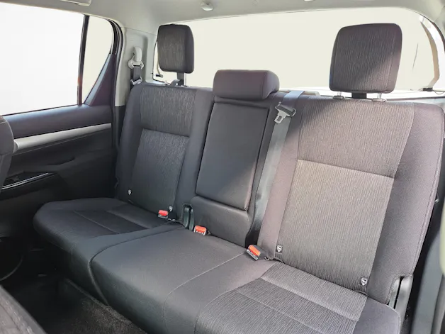 Toyota Hilux Double Cab.-Pick-up 2.4 D-4D 150 Style