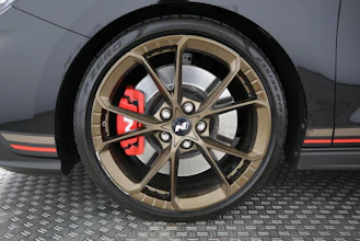 https://vehicle.imgix.net/4101727/ffa3551d-4b94-48b3-9068-9ce8114474ad.jpg