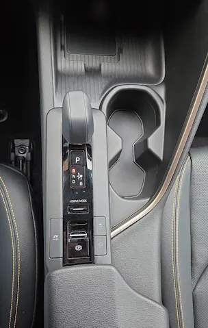 Toyota C-HR 2.0 HEV Style Premiere 4x4