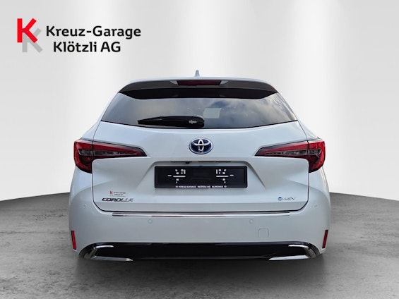 Vehicle image 3 Vehicle image 3