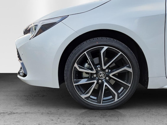 Vehicle image 8 Vehicle image 8